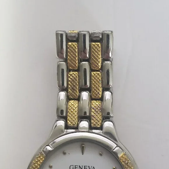 Geneva Watch Women 28mm Quartz Gold Silver Tones White Dial Round Analog Clasp - Picture 4 of 12